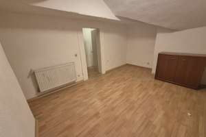 Wohnen mit Charakter: 4-Zimmer-Wohnung in Friedrichsfeld – Main-Neckar-Bahn-Straße 32, 68229 Friedrichsfeld, Mannheim – Vorschaubild 3