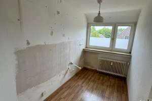 Gemütliches Zuhause für die ganze Familie - helle 3,5-Zimmer-Dachgeschosswohnung in Essen-Borbeck – Weidkamp 177, 45355 Borbeck-Mitte, Essen – Vorschaubild 9