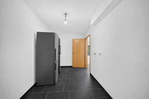 Wohnen mit Hauscharakter: Großzügige 4-Zimmer Wohnung mit ca. 148 m² und eigenem Garten – Die vollständige Adresse der Immobilie erhältst du vom Anbieter., 54295 Olewig, Trier – Vorschaubild 3