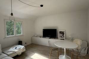 2-Zimmer-Wohnung mit Balkon direkt an der Seilbahn 