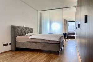 VOLL MÖBILIERTE  CITYWOHNUNG – 60313 Innenstadt, Frankfurt am Main – Vorschaubild 9