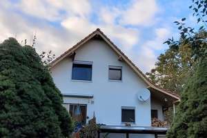 Freistehendes Einfamilienhaus mit Photovoltaikanlage auf sonnigem Grundstück in Berlin-Wittenau – Die vollständige Adresse der Immobilie erhältst du vom Anbieter., 13403 Wittenau, Berlin – Vorschaubild 2