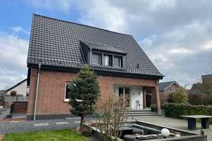 Exklusiv saniertes Traumhaus auf großzügigem Grundstück-Einziehen und Wohlfühlen! – Die vollständige Adresse der Immobilie erhältst du vom Anbieter., 47652 Weeze – Vorschaubild 24