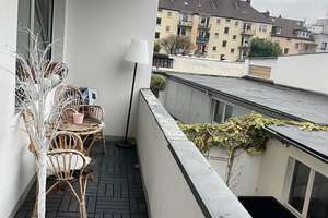 Große, schön geschnittene 2 Zimmer, Wohnküche, Diele, Bad, großer Balkon, bodentiefe Fenster – 40233 Flingern Süd, Düsseldorf – Vorschaubild 10