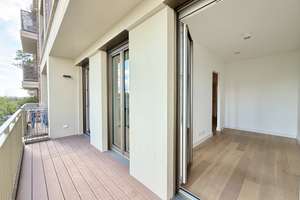 Ab sofort. Wohnung im Repräsentativem Neubauensemble. Concierge, Fitnessraum, Dachterrasse, Stellpl. – Clementine-von-Braunmühl-Weg 0, 81541 Obere Au, München – Vorschaubild 2
