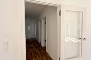 Bezugsfrei im Juli 2026! Großzügig geschnittene 4-Zimmer-Wohnung mit sonnigen Balkonen - KFW 40! – Die vollständige Adresse der Immobilie erhältst du vom Anbieter., 13158 Wilhelmsruh, Berlin – Vorschaubild 6