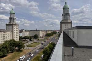 Historische Dachterrasse/ Dachgarten 1.000 m² mit sensationellem Panoramablick  in Karl Marx Allee – Karl Marx Allee 134, 10243 Friedrichshain, Berlin – Vorschaubild 9