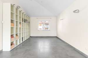 Lichtverwöhnte Penthousewohnung ! Barrierefrei + Energiesparend !
 – 63065 Klinikum Offenbach, Offenbach am Main – Vorschaubild 9