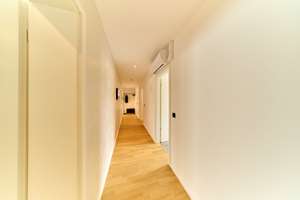 Von Privat aus 2025! Provisionsfrei! Sanierte 4-Zimmer-Wohnung in Mainz! – Mittlere Bleiche 59, 55116 Altstadt, Mainz – Vorschaubild 3