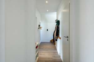 Exklusiv modernisierte Altbauvilla mit großzügigem Grundstück und stilvollen Ausstattungsdetails – Die vollständige Adresse der Immobilie erhältst du vom Anbieter., 23858 Reinfeld (Holstein) – Vorschaubild 5