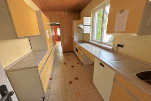 Charmantes Einfamilienhaus 
mit Vollkeller und Ausbaupotential
in ruhiger dritter Baureihe – Die vollständige Adresse der Immobilie erhältst du vom Anbieter., 22547 Lurup, Hamburg – Vorschaubild 9