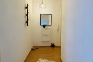 *City Apartment* 2 Zimmer-Apartment Möbliert All-In* – Düsseldorf – Vorschaubild 7