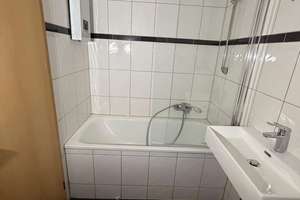 Renovierte 3-Zimmer-Wohnung mit Balkon in Duisburg-Röttgersbach – Kaiser-Friedrich-Straße 223, 47167 Röttgersbach, Duisburg – Vorschaubild 11