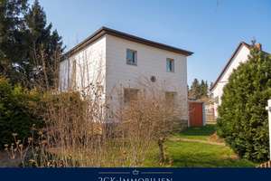 Anpacker gesucht: EFH, Sanierungsprojekt mit Einliegerwohnung auf 520 m² in Berlin-Lichtenrade!