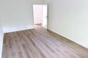 Helle modernisierte EG-Wohnung in Karlsruhe-Waldstadt  – Die vollständige Adresse der Immobilie erhältst du vom Anbieter., 76139 Waldstadt, Karlsruhe – Vorschaubild 7
