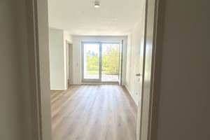 FREI - Hell und Sonnig, neue Einbauküche, Parkett, Terrasse, HSM - TG – Die vollständige Adresse der Immobilie erhältst du vom Anbieter., 70563 Heerstraße, Stuttgart – Vorschaubild 7