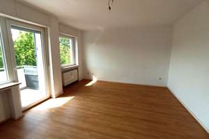 Helle 4 ZKBB Wohnung in zentraler, ruhiger Lage in Bielefeld – 33647 Brackwede, Bielefeld – Vorschaubild 2