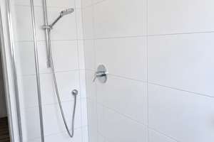 Modernes und möbliertes  WG-Zimmer in direkter Uninähe – Echterdinger Str. 4, 70599 Plieningen (Ortsteil), Stuttgart – Vorschaubild 6