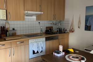 2-Zimmer-Dachgeschosswohnung mit Balkon & EBK & Garten