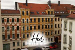 Vermietete 2-Zimmer-Wohnung mit Terrasse im kernsanierten Denkmalobjekt