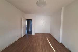 2 Zimmer Wohnung mit  Balkon in Koblenz-Niederberg ab 15.03 oder 01.04.2026 – Niederberger Höhe 19, 56077 Niederberg, Koblenz – Vorschaubild 5