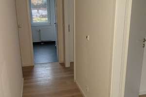 Freundliches 4-Zimmer-Reihenendhaus mit Garage zur Miete in Osloss – Die vollständige Adresse der Immobilie erhältst du vom Anbieter., 38557 Osloß – Vorschaubild 7