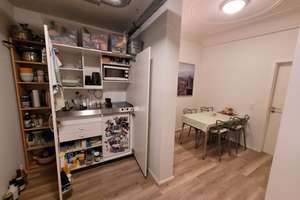 Möbliertes, zentral gelegenes Studentenzimmer in 2er Mädels-WG zu vermieten – Hauptstrasse 103, 91054 Altstadt, Erlangen – Vorschaubild 7