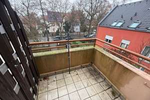 Lichterfelde: 2-Zimmer-Dachgeschoss-Wohung mit Balkon und ca. 45 m² per SOFORT LEER zu VERKAUFEN – Die vollständige Adresse der Immobilie erhältst du vom Anbieter., 12205 Lichterfelde, Berlin – Vorschaubild 18