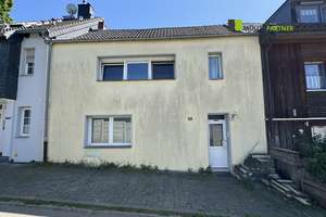Gepflegtes Ein- bis Zweifamilienhaus mit Ausbaupotential in Stolberg – Die vollständige Adresse der Immobilie erhältst du vom Anbieter., 52222 Stolberg (Rheinland) – Vorschaubild 1