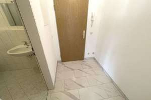 Ruhige schöne 1-Zimmer-Wohnung mit Terrasse und Einbauküche in Altperlach, nahe Pfanzeltplatz – 81737 Altperlach, München – Vorschaubild 7