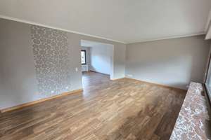 Neuer Preis Interessantes Familienidyll: Freistehendes Haus mit ca. 230 m² Wohnfläche und 3 Garagen – Die vollständige Adresse der Immobilie erhältst du vom Anbieter., 47829 Uerdingen, Krefeld – Vorschaubild 13