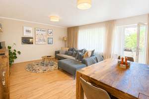 Freiwerdende 3-Zimmer-Erdgeschosswohnung mit zwei Balkonen  Garage in Stuttgart-Luginsland