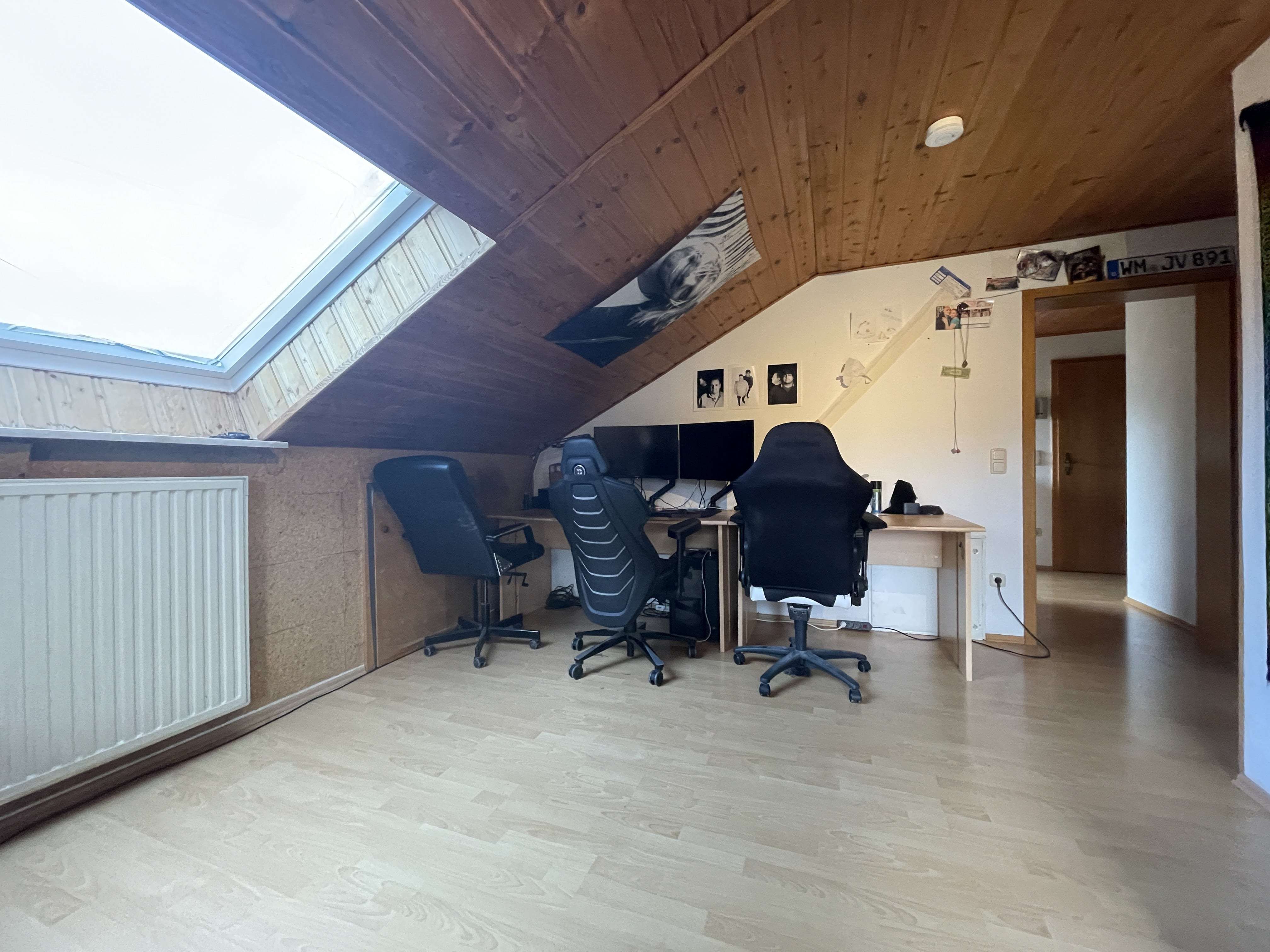 Immobilie in Peißenberg - Gemütliche Dachgeschosswohnung in familiärer Wohnanlage. - Bild 1