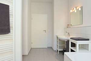 Wunderschöne, modern möblierte Altbauwohnung mit Balkon in Stuttgart Süd – Die vollständige Adresse der Immobilie erhältst du vom Anbieter., 70180 Lehen, Stuttgart – Vorschaubild 4