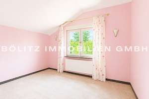 Bungalow direkt am Landschaftspark: 250m² BGF, 5 Zimmer, qualitative Ausstattung, Garage & Garten – 12355 Rudow, Berlin – Vorschaubild 18
