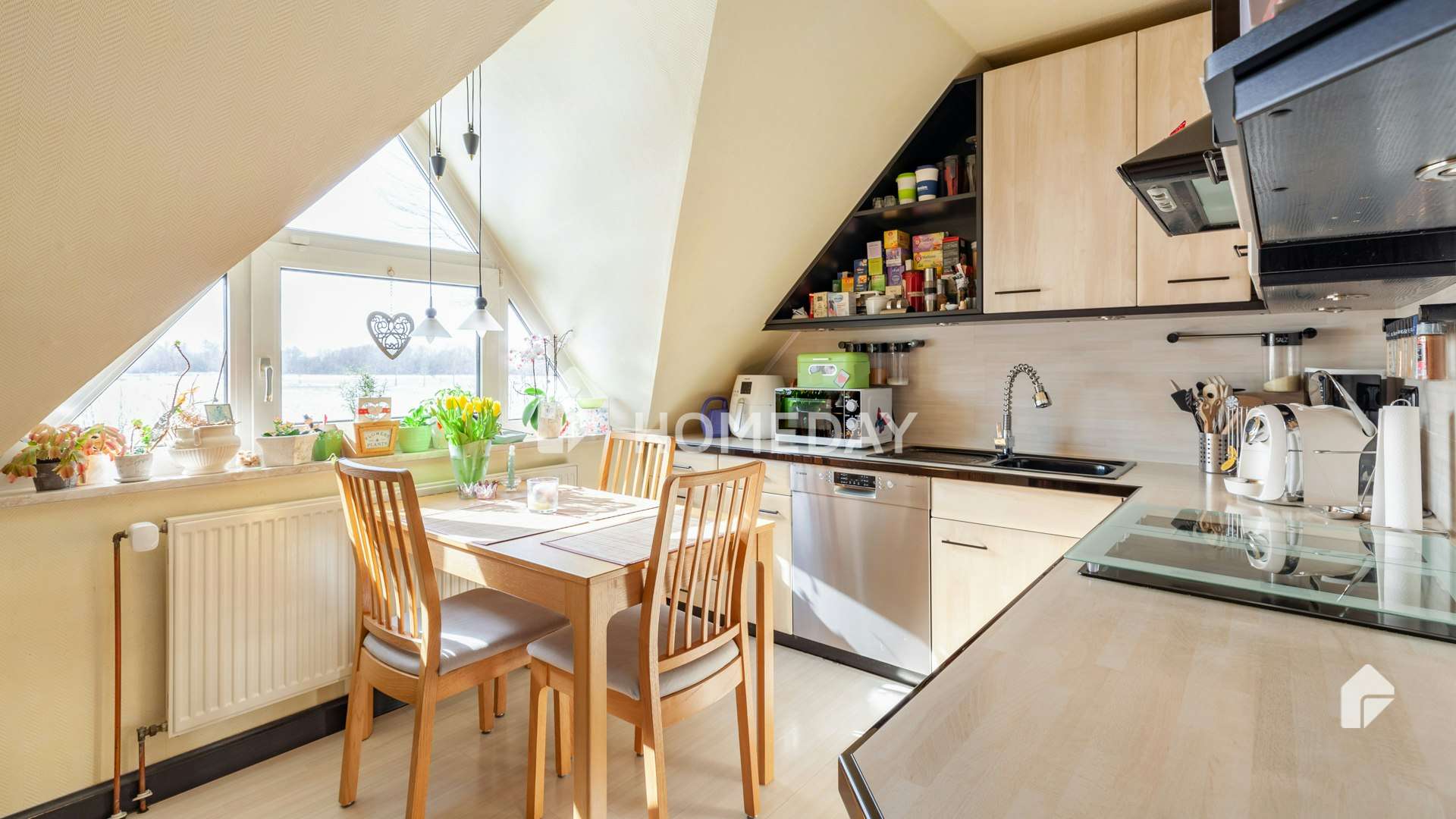 Immobilie in Sarstedt - Sonniges Wohnglück in ruhiger Lage: bezugsfreie 3-Zimmer-DG-Wohnung mit Ost-Balkon - Bild 6