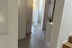 Neuwertiges Haus in Estenfeld –  A+, Ruhelage, Home-Office, Traumblick in – Am Wengert 33, 97230 Estenfeld – Vorschaubild 9