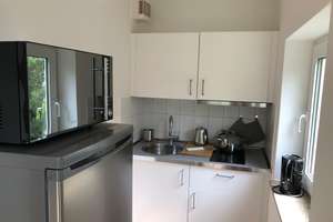 Ruhig, hell, möbliert - Apartment mit Balkon und Top-Anbindung zwischen Adlershof und Flughafen BER – Die vollständige Adresse der Immobilie erhältst du vom Anbieter., 12524 Altglienicke, Berlin – Vorschaubild 10