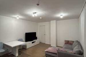 Stilvolle 2-Zimmer-Wohnung mit großer Sonnenterrasse – Die vollständige Adresse der Immobilie erhältst du vom Anbieter., 81829 Messestadt Riem, München – Vorschaubild 2