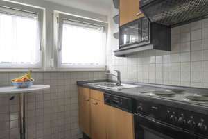 Möblierte 2,5-Zimmer-Dachgeschosswohnung in Stuttgart-Stammheim – Kolumbusstr. 22, 70439 Stammheim-Süd, Stuttgart – Vorschaubild 4