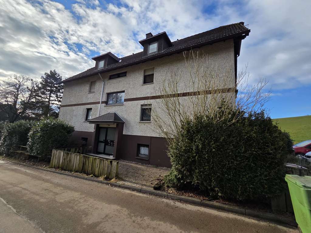 Immobilie in Gummersbach - Investieren mit Zukunft – Mehrfamilienhaus in guter Lage! - Bild 1