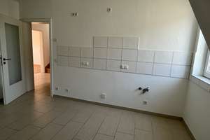 Viel Licht und Gemütlichkeit vereint! Moderne Maisonettewohnung mit Balkon in Bredeney. – Die vollständige Adresse der Immobilie erhältst du vom Anbieter., 45133 Bredeney, Essen – Vorschaubild 9