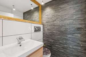 Tolles Penthouse mit großer Dachterrasse, eigenem Schwimmbad im Keller und Sauna – Rheinstr.  19, 47226 Hochemmerich, Duisburg – Vorschaubild 7