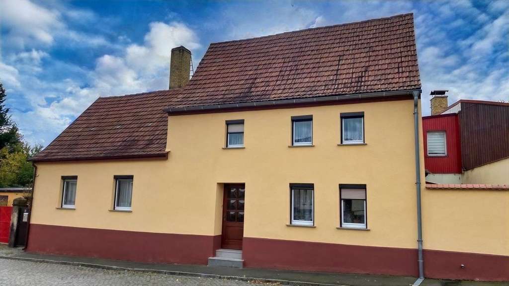 Immobilie in Belgern-Schildau - Großes Haus mit Traumgrundstück - Bild 1