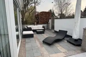  Luxuriöses, geräumiges, freistehendes 6-Zimmer-Einfamilienhaus in Fürth Poppenreuth / Espan – Sophienstraße 41 b, 90765 Fürth – Vorschaubild 2
