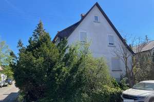 "Handwerker aufgepasst - Stark renovierungsbedürftiges 2-FH in ruhiger Lage von Bempflingen" – Die vollständige Adresse der Immobilie erhältst du vom Anbieter., 72658 Bempflingen – Vorschaubild 3