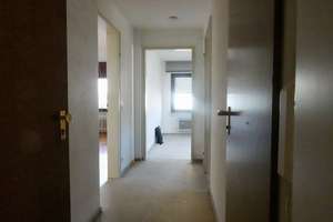 Helle 2-Zimmer-Wohnung mit 2 Balkonen und Echtholzparkett in Stuttgart-Heumaden – Die vollständige Adresse der Immobilie erhältst du vom Anbieter., 70619 Heumaden, Stuttgart – Vorschaubild 10