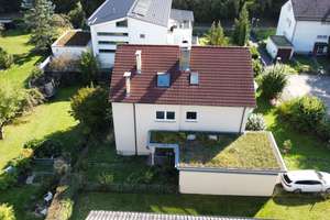 Rarität in Stgt-Dürrlewang !
Wohnhaus in Waldrandlage mit Winterg., Indoor-Pool & Blockheizkraftwer – Die vollständige Adresse der Immobilie erhältst du vom Anbieter., 70565 Dürrlewang, Stuttgart – Vorschaubild 7