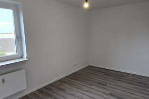 Komplett sanierte 3 Zimmer Wohnung mit Balkon in Gelsenkirchen zu vermieten – Magdeburger Straße 49, 45881 Schalke, Gelsenkirchen – Vorschaubild 5
