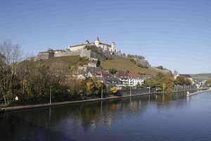 Zentral doch ruhig mit Festungsblick Nähe Uni -Bitte keine tel. Nachfragen- – Tiepolostraße 2b, 97070 Altstadt, Würzburg – Vorschaubild 10